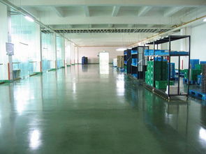 精準計算金剛砂耐磨地面用量 專業(yè)咨詢亞斯特建材，打造持久耐用新型地面