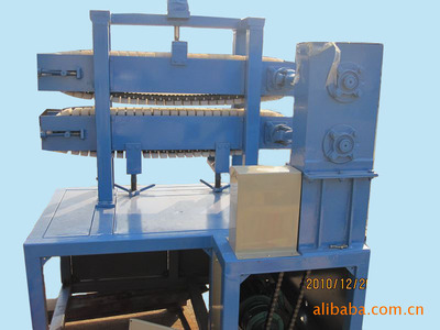 【供應(yīng)單螺桿塑料擠出機(jī)、機(jī)頭、口模 模具整套系列 加工定做】?jī)r(jià)格,廠家,圖片,塑料擠出機(jī),蒙陰沂蒙鷹塑料機(jī)械模具-